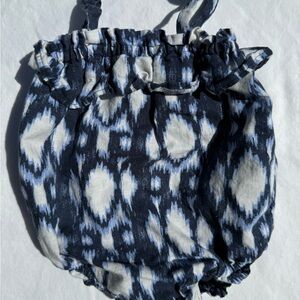 GAP Blue and White Bubble